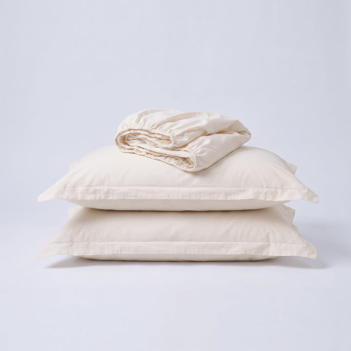 Set esențial TENCEL™ percale, cearșaf elastic și două fețe de pernă, culoarea Angora