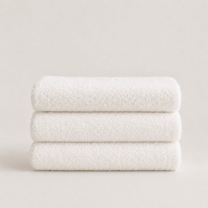 Prosoape TENCEL™ și bumbac 700 gsm împăturite, culoarea Snow White