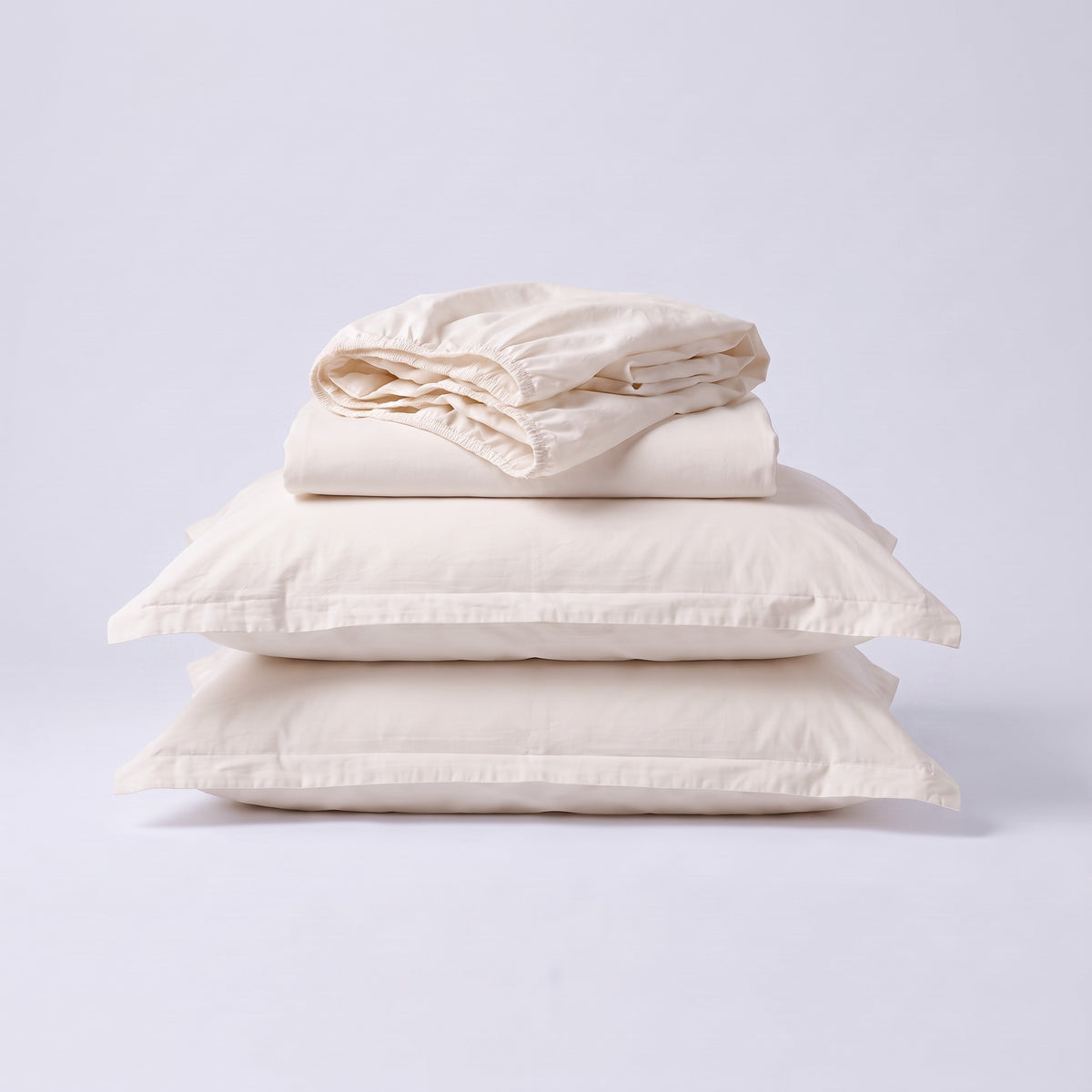 Set complet lenjerie TENCEL™ percale în Angora: husă de pilotă, cearșaf cu elastic și două fețe de pernă