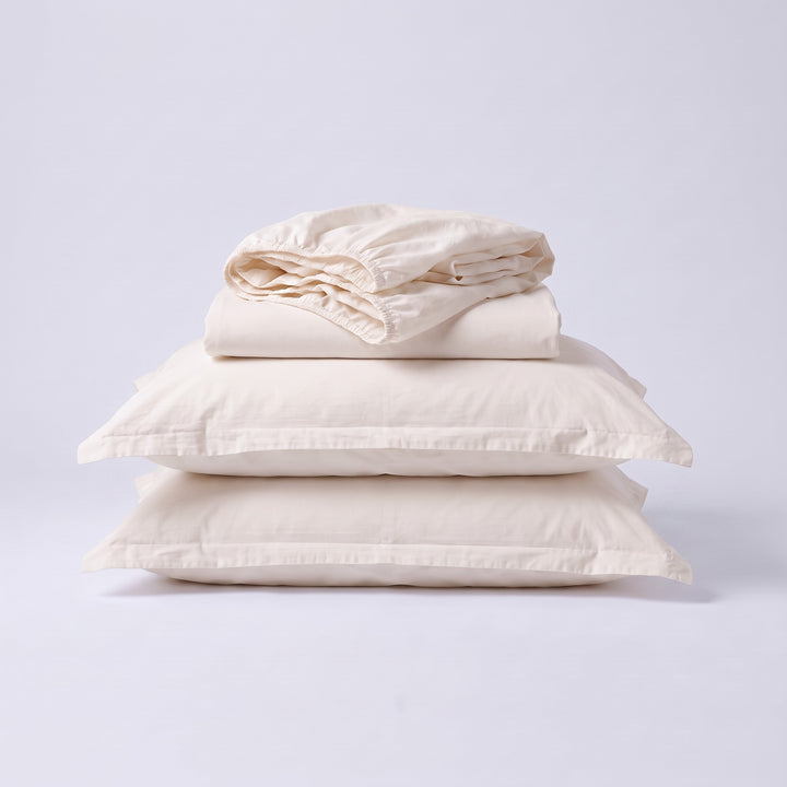 Set complet lenjerie TENCEL™ percale în Angora: husă de pilotă, cearșaf cu elastic și două fețe de pernă
