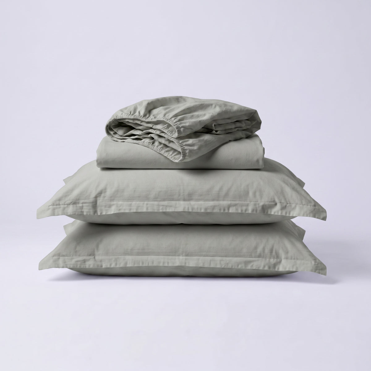 Set complet lenjerie TENCEL™ percale în laurel oak:  husă de pilotă, cearșaf cu elastic și două fețe de pernă